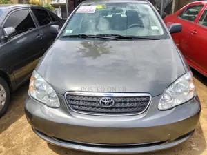 Toyota Corolla 2005 Gray