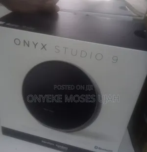 Onyx Speaker