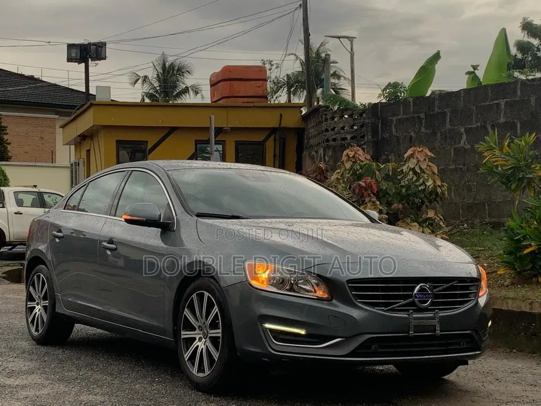 Volvo XC60 2016 Gray