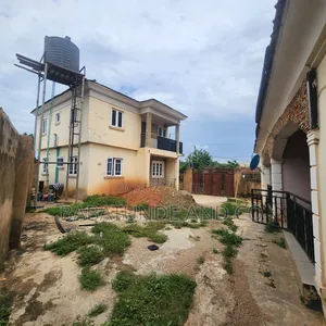 2bdrm Block of Flats in Elewuro, Olohunda for sale