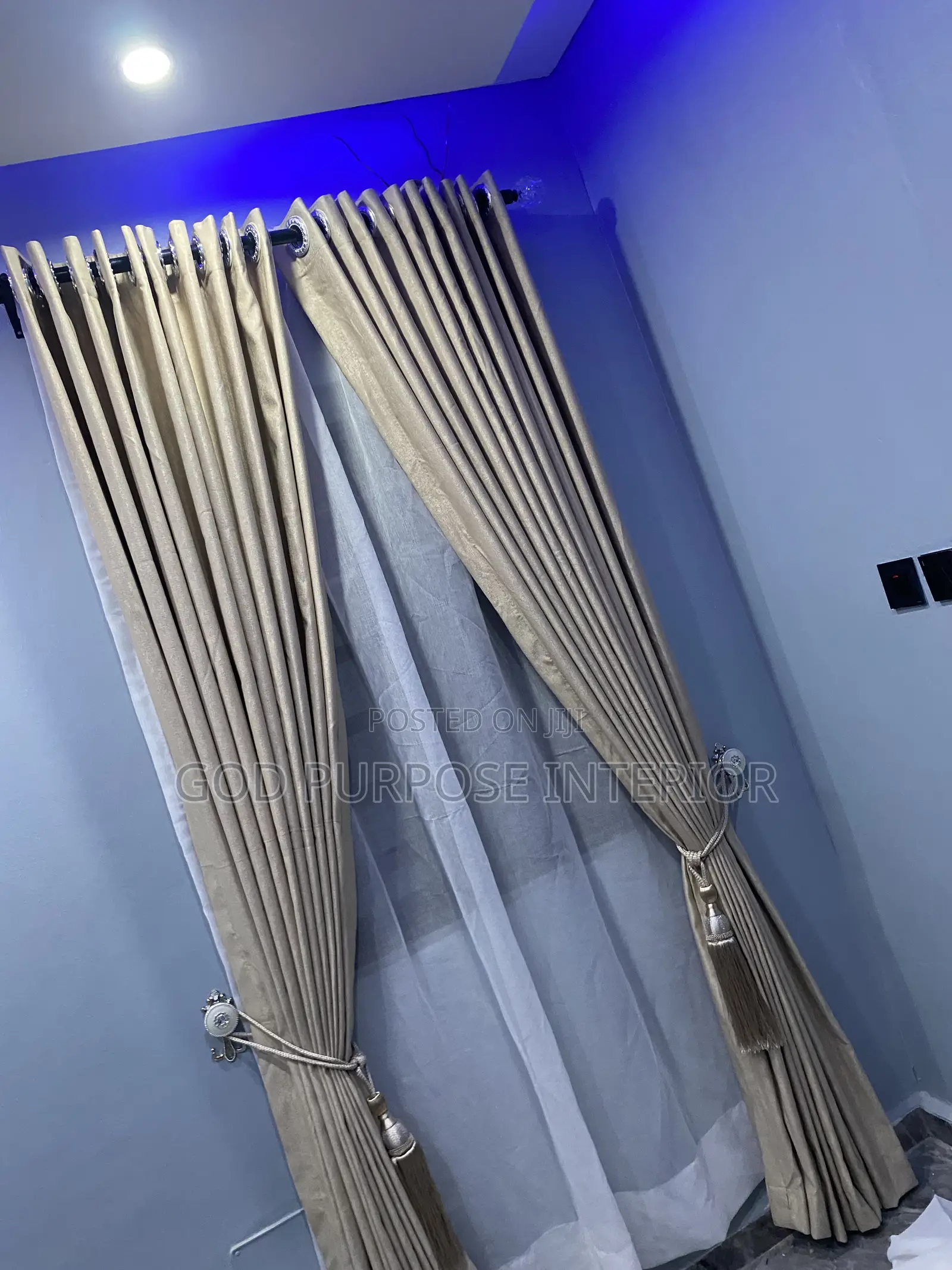American and Turkish Curtain