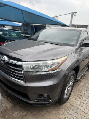 Toyota Highlander 2015 Gray