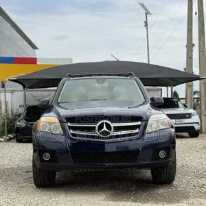 Mercedes-Benz GLK-Class 350 2012 Blue