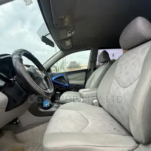 Toyota RAV4 2009 Blue