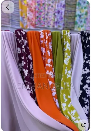 Flower and Plain Crepe Combination