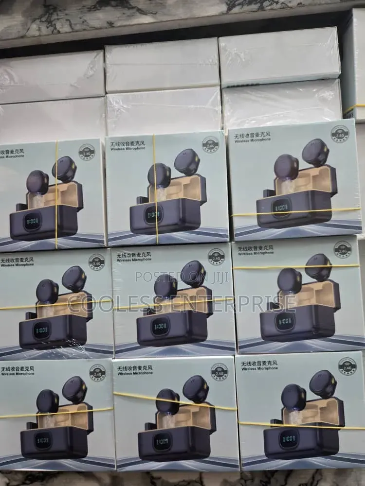 Q8 Wireless Microphone