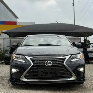 Lexus ES 2013 Black