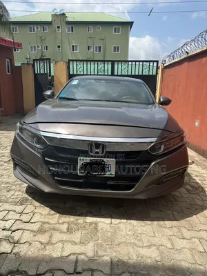 Honda Accord Sport 2.0T 2018 Gray