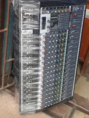 16 Channels Yamaha Powered Mixer + Bluetooth Usb (Almost Brand New)