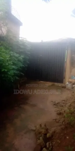 1bdrm Bungalow in I .D . Real Estate, Ado-Odo/Ota for rent