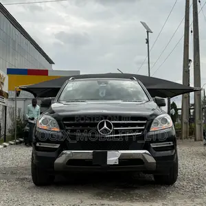 Mercedes-Benz M Class ML 350 BlueTEC 4Matic 2012 Black