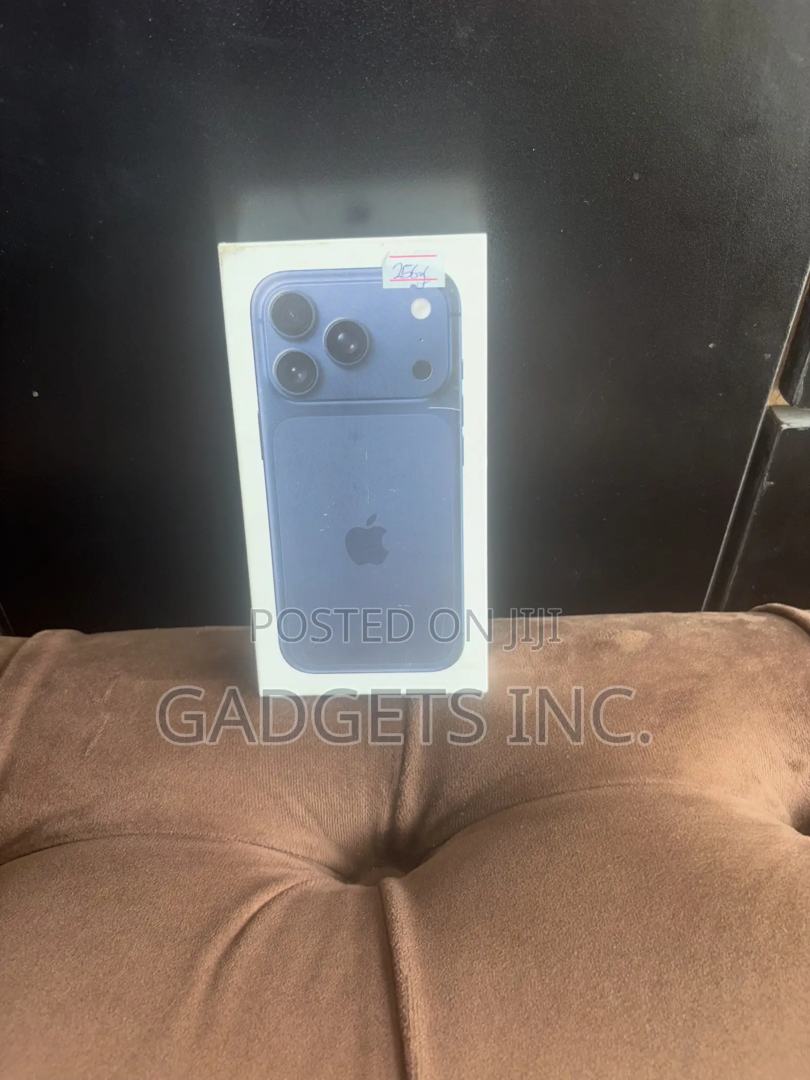 New Apple iPhone 17 Pro Max 256 GB Blue
