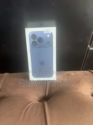 New Apple iPhone 17 Pro Max 256 GB Blue