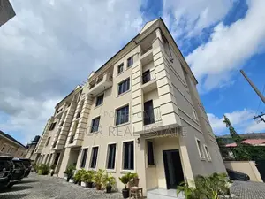 4bdrm Townhouse/Terrace in Park View Estate for sale