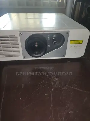 Panasonic Professional Laser Daylight Projector – 5400 Lumens