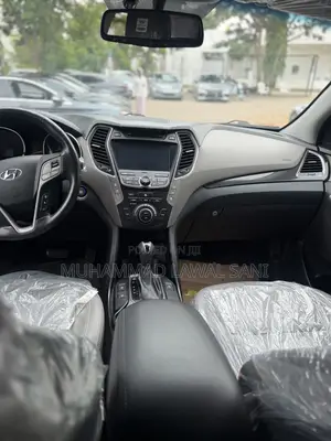 Hyundai Santa Fe 2015 White