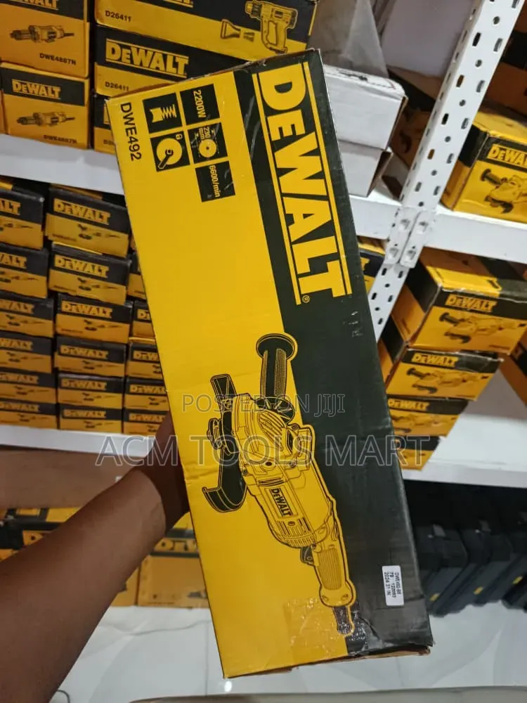 Dewalt Dwe492 9" Angle Grinder 2200w