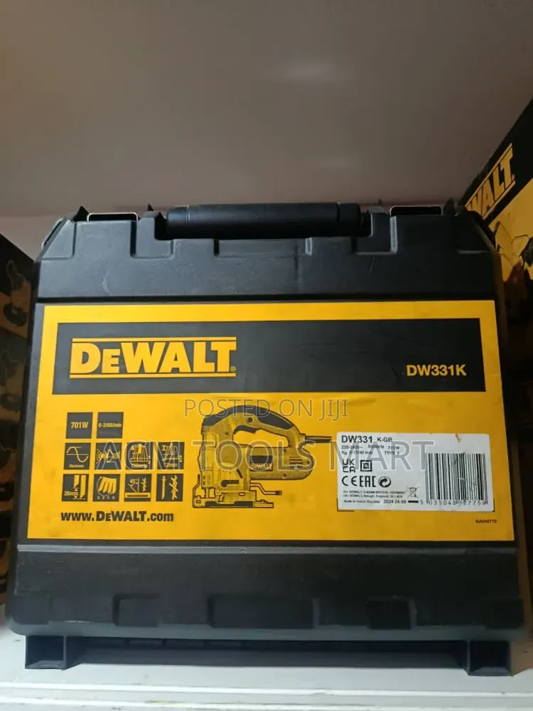 Dewalt Dw331k Heavy-Duty Variable Speed Jigsaw 701w