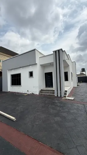 3bdrm Bungalow in Temidire Estate, Ologuneru for sale