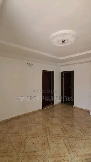 2bdrm Block of Flats in Ogunwenyi, Gra, Benin City for rent
