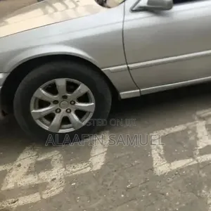 Toyota Camry Automatic 1999 Silver