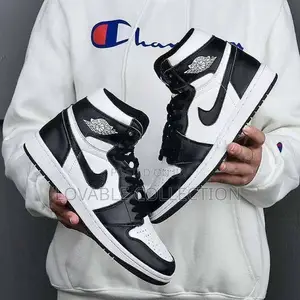 Nike Air Jordan 1 Retro High Og "Black White" Sneakers