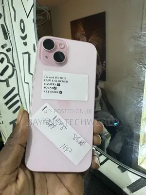 Apple iPhone 15 128 GB Pink