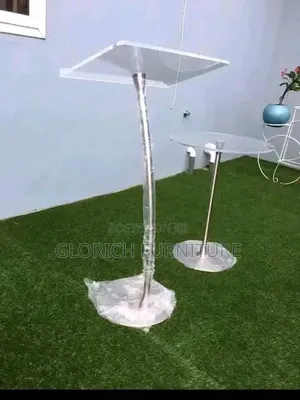 Acrylic Podium/Lectern – Clear Modern Speaker Stand