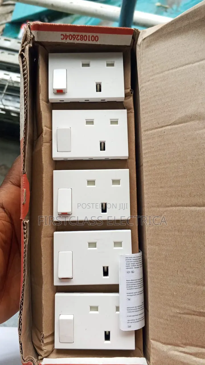 13a Legrand Switch Socket