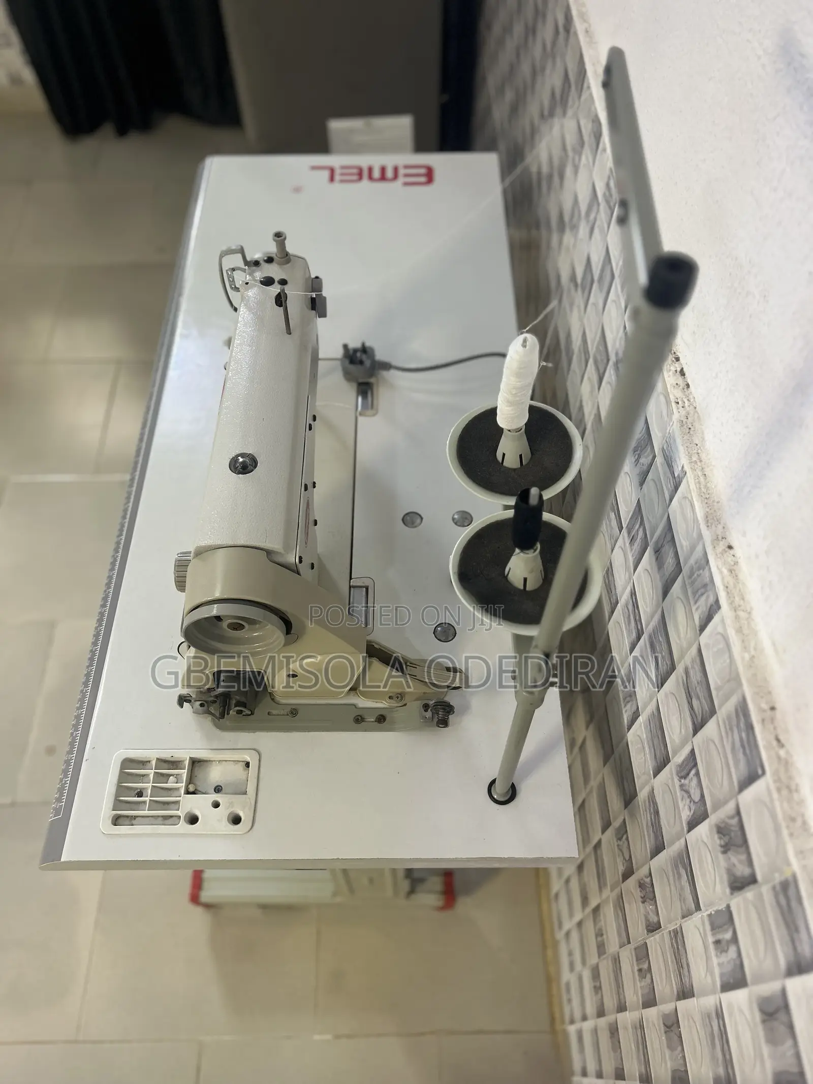 Industrial Sewing Machine