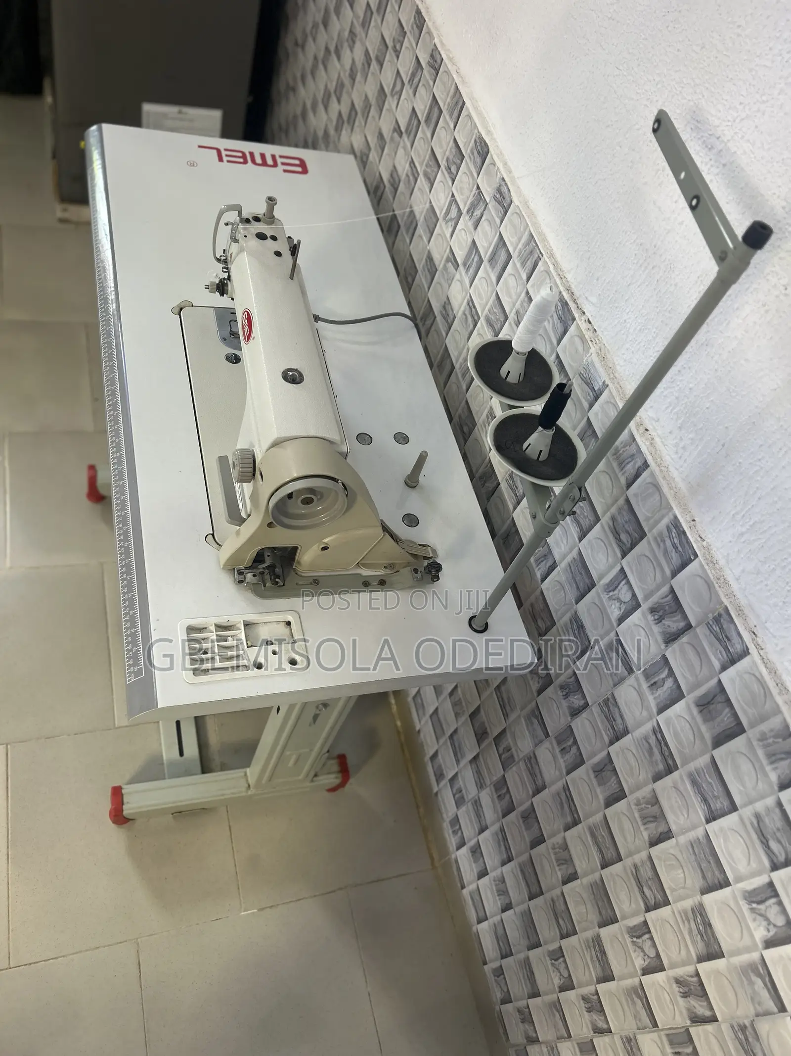 Industrial Sewing Machine