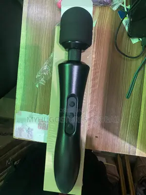 Rechargeable Wand in Black
