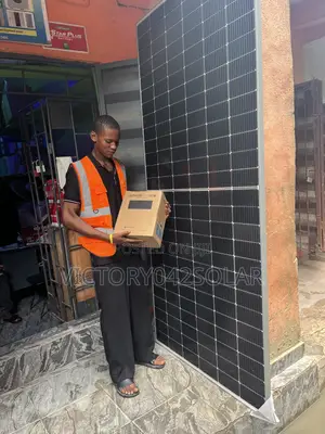 Hithium 1kwh Solar Generator and 680w Panel Available