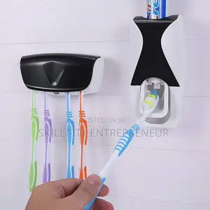 Automatic Toothpaste Squeezing Device