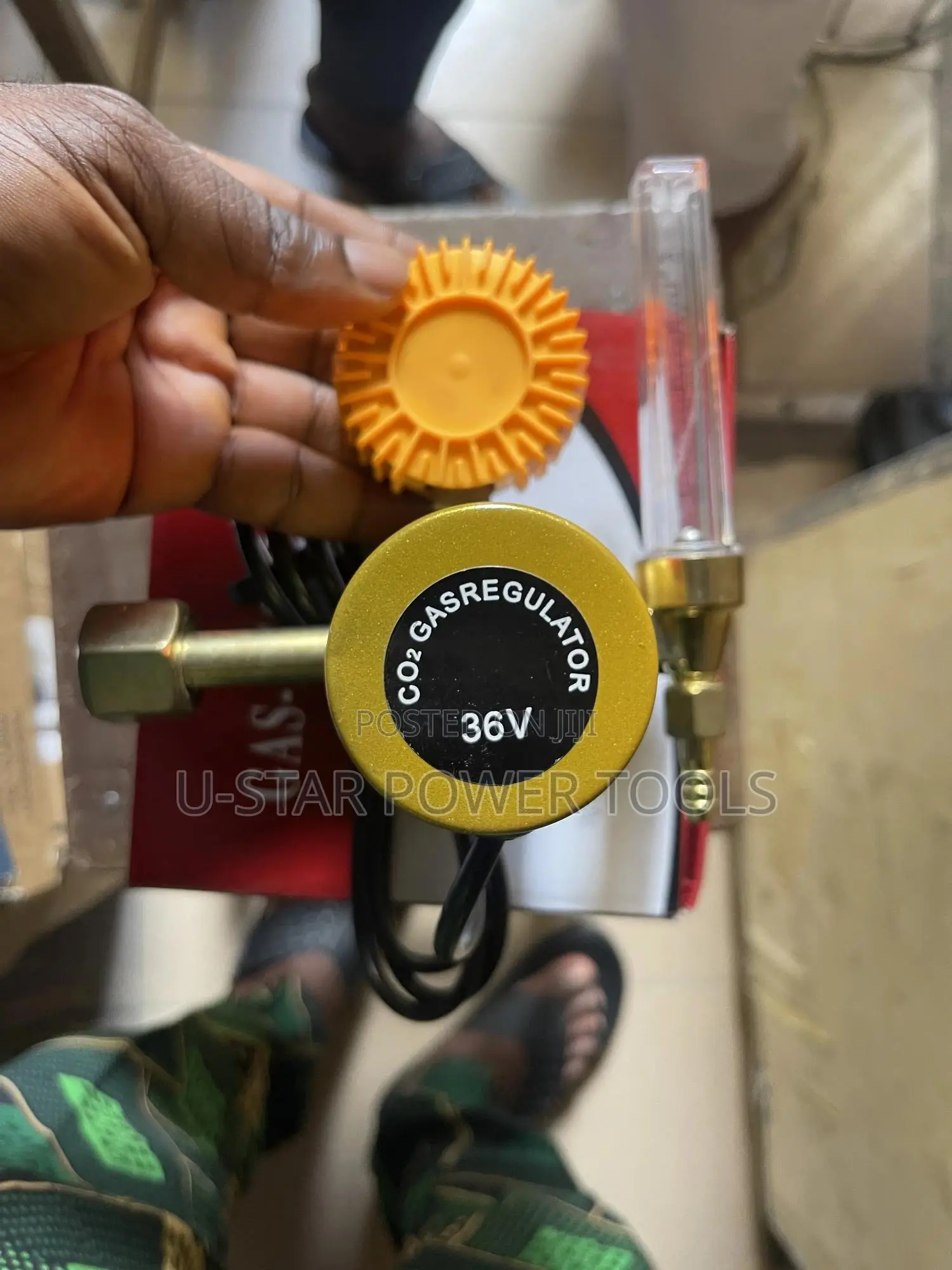 Co2 Regulator