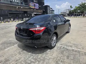 Toyota Corolla S Plus 4dr Sedan (1.8L 4cyl 6M) 2014 Black