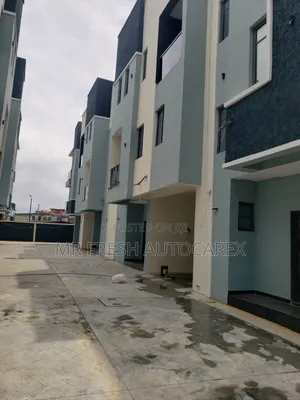 4bdrm Townhouse/Terrace in Oregu, Oregun for RENT