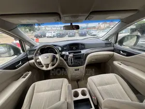 Nissan Quest S 2012 Gold