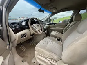 Nissan Quest S 2012 Gold