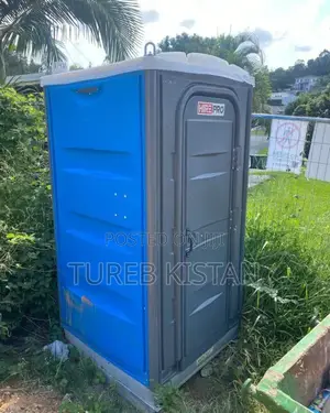 Hirepro Mobile Toilet