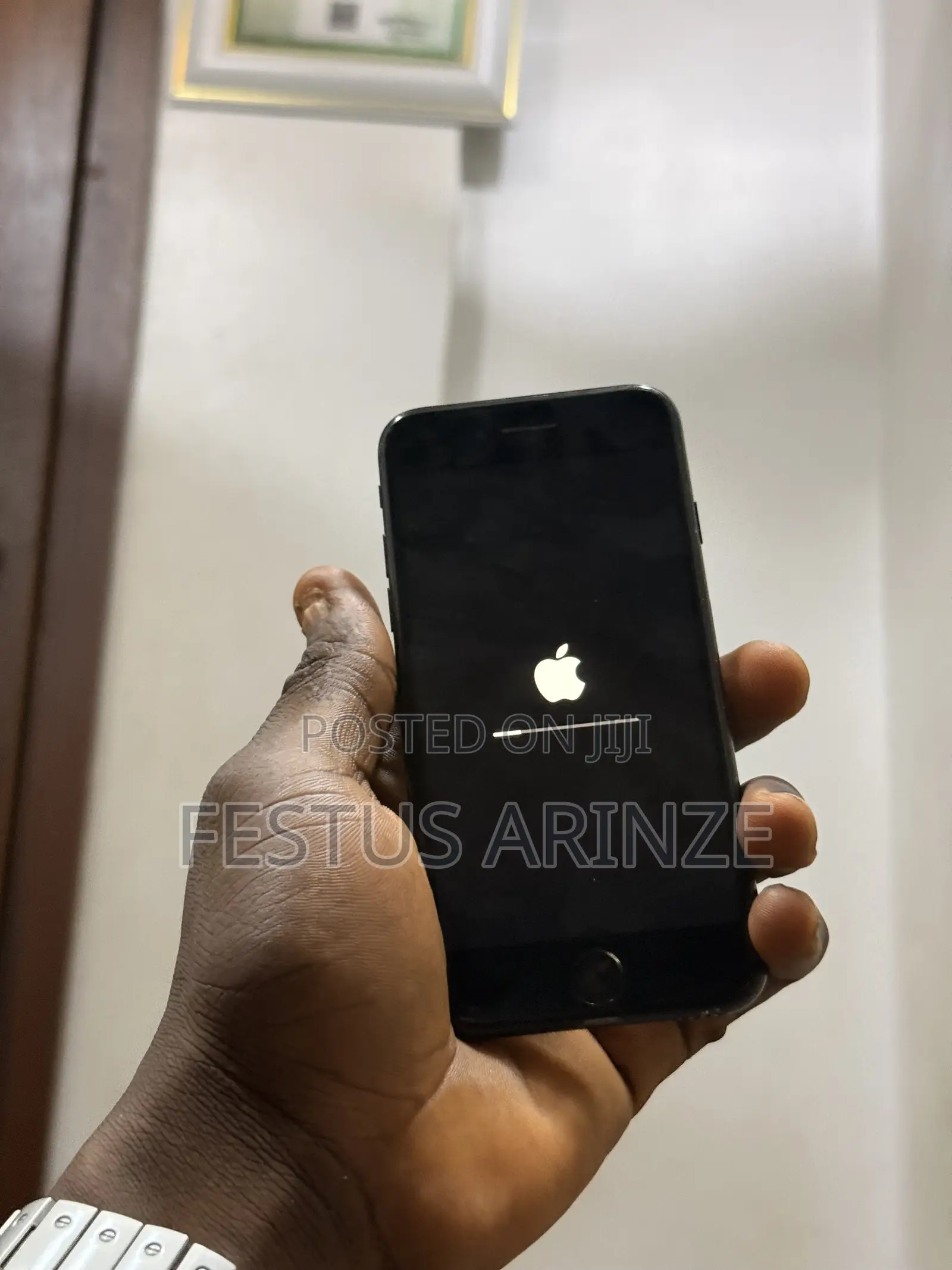 Apple iPhone 7 32 GB Black