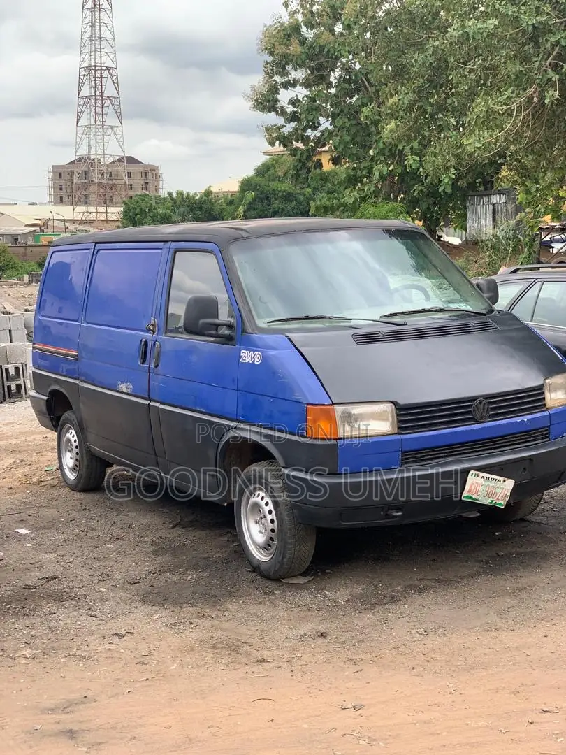 Volkswagen Transporter 2004 Blue