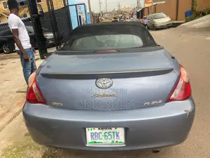Toyota Solara 3.3 Convertible 2005 Blue