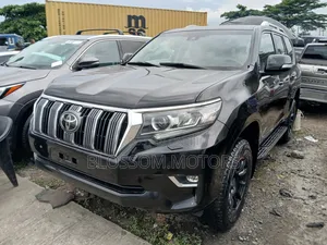 Toyota Land Cruiser Prado 2023 Black