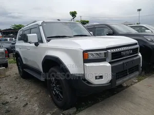 Toyota Land Cruiser 2024 White