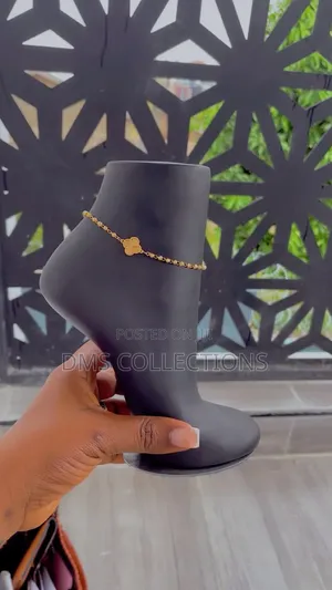 Gold Rep Leg Chan