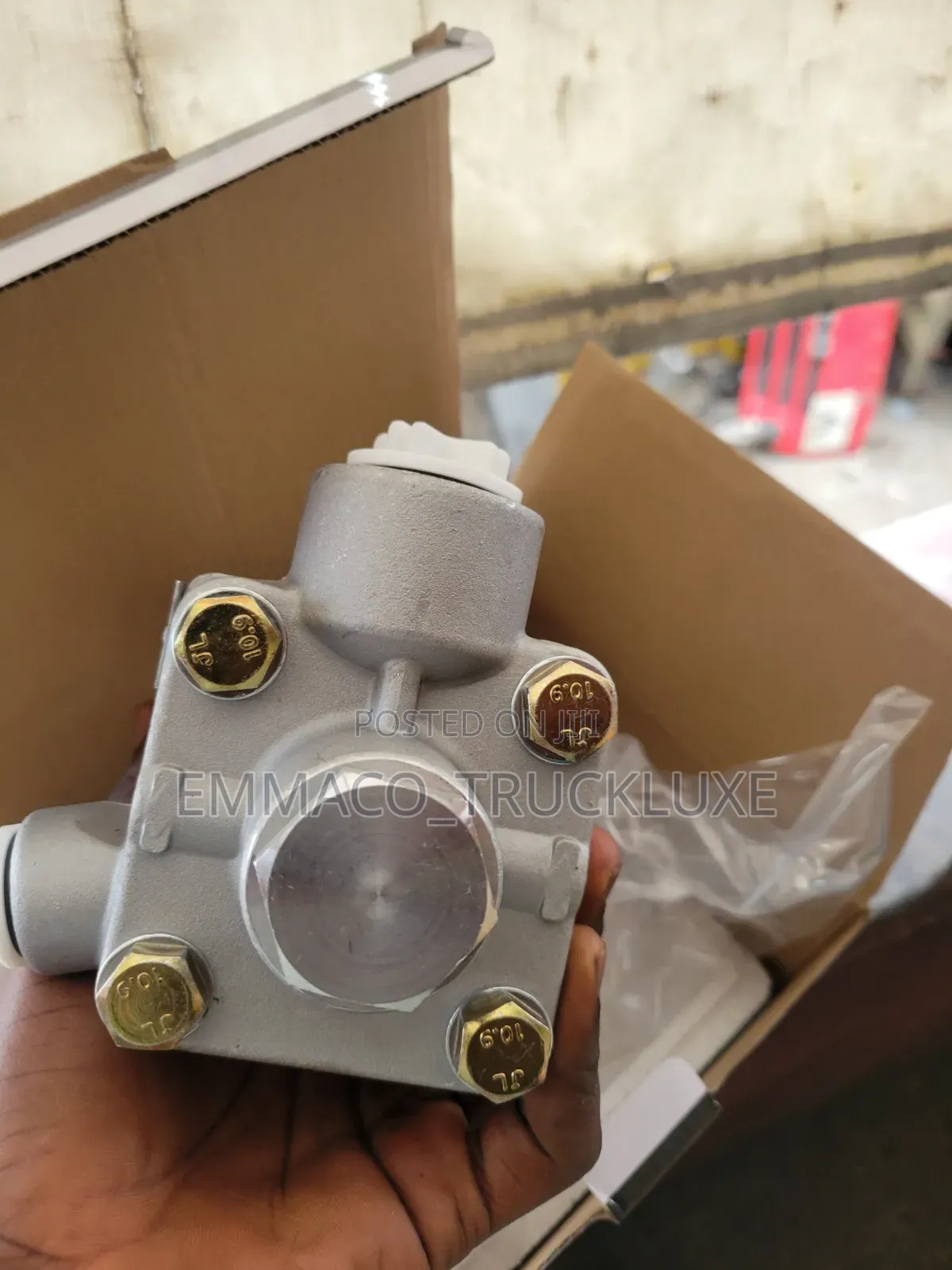Power Steering Pump for Mack