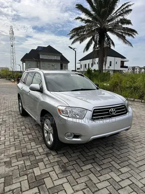 Toyota Highlander Limited 2010 Silver