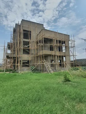 5bdrm Duplex in Guzape District for sale