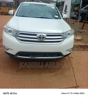 Toyota Highlander 2012 White